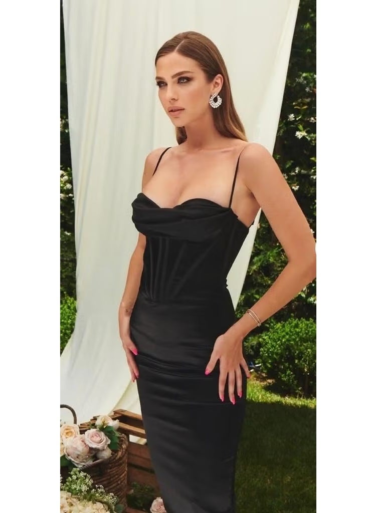 Modatalika Women's Corseted Decollete Detailed Evening Dress - Image 1